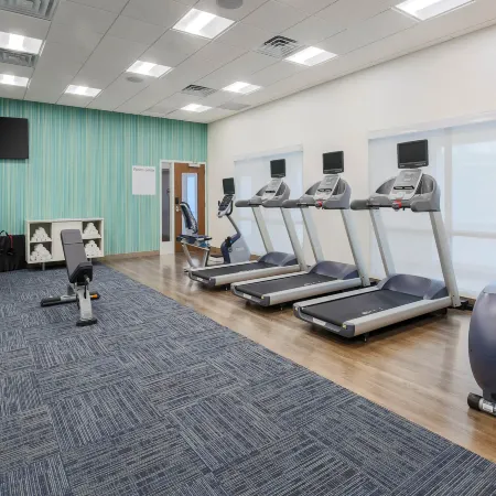 Holiday Inn Express & Suites CHICAGO O'HARE AIRPORT by IHG