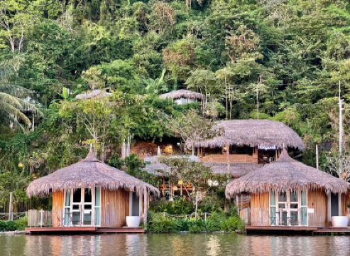 จันทร์ธารา Resort & Restaurant