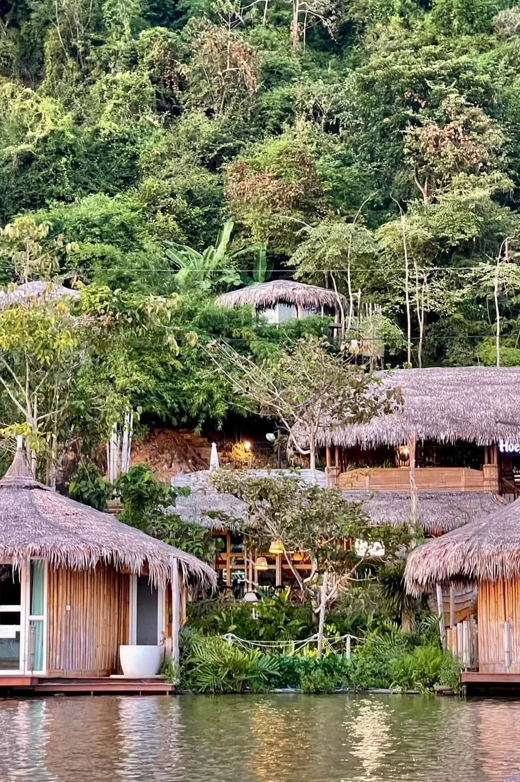 รูปภาพของจันทร์ธารา Resort & Restaurant