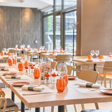 Spark by Hilton Lyon Park Saone
