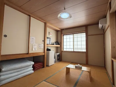 Kagura House Отели рядом с достопримечательностью «Tashiro Ski Resort»