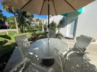 Closest studio to Vanderbilt Bch, lovely remodel, yard, has everything & extras!