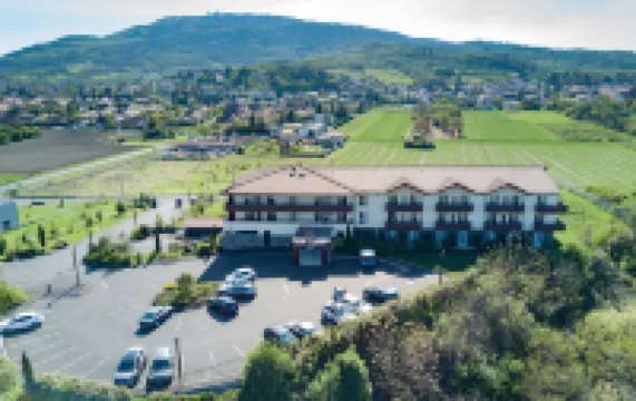 Best Western Plus Hotel Gergovie Hotels in Puy-de-Dome