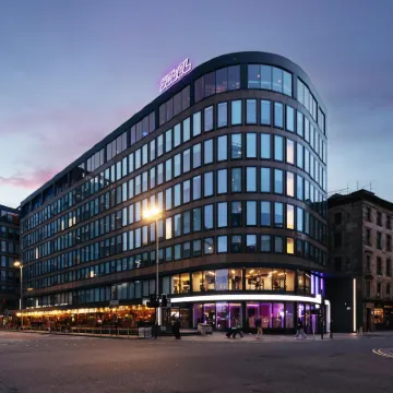 Yotel Glasgow Hotels near George Square