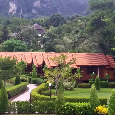 Diamond Beach Resort Krabi Town Отели рядом с достопримечательностью «Парк Heaven 7»