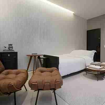 Ipanema | Suíte ampla, em uma das melhores ruas do Bairro - por Casapē Rio Rooms