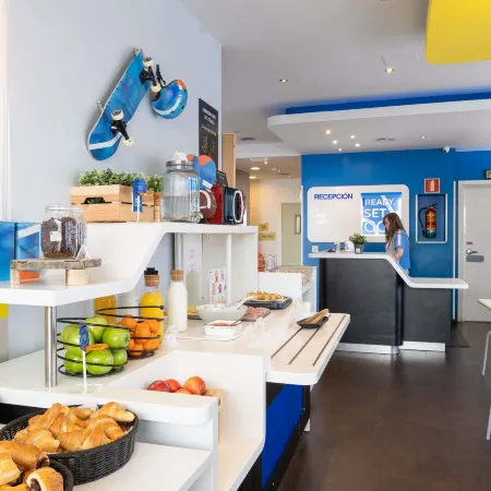 Ibis Budget Madrid Centro Las Ventas Отели рядом с достопримечательностью «Линейный город»