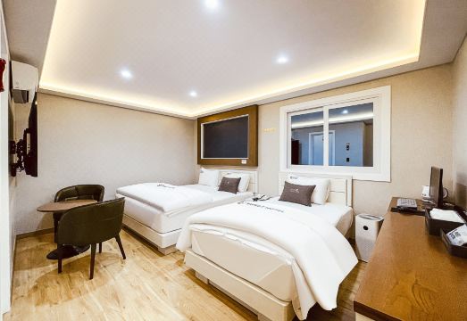 스위트호텔 시설