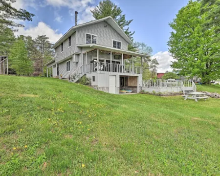 บ้านแต่งตั้งริมฝั่งที่ Gloversville พร้อมชายหาด + ท่าเรือ! โรงแรมในFulton County