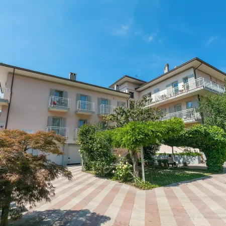 Casa Al Cor Apartments