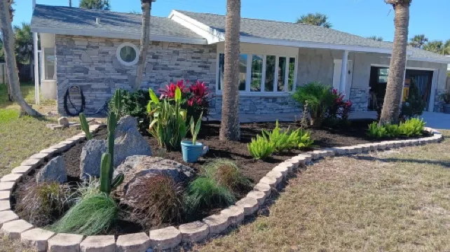 PRIVATE HOME Private pool, steps to the BEACH Hotels in Ponce Inlet