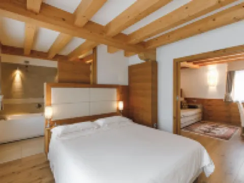 Sayonara Nature & Wellness Hotel Hotels in Siror