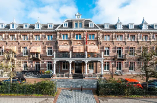 The Manor Amsterdam Hotels near Dapper Market