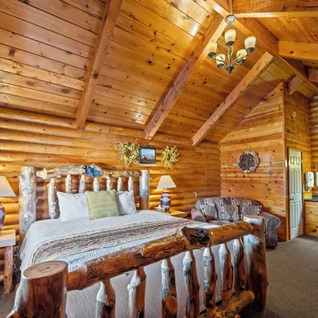 Bryce Canyon Log Cabins