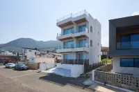 Yeongdeok Haesarang Pension
