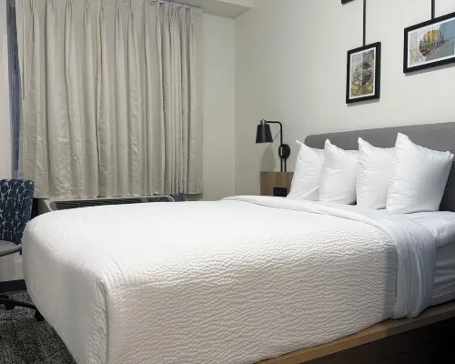 Sleep Inn Hotels near Brooklyn College