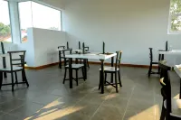 Heaven Villa Anuradhapura Hotels in 