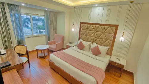 Hotel MJ Grand Inn - 3つ星