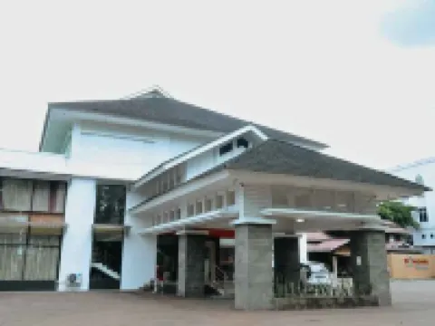 Dangau Hotel Kubu Raya Hotels in Raya River