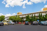 Quality Inn Oceanfront - parking