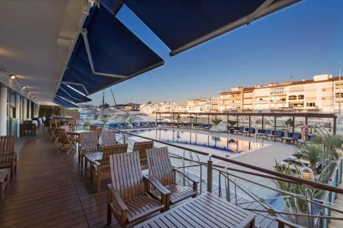 Hotel Port Salins by Pierre & Vacances - parking