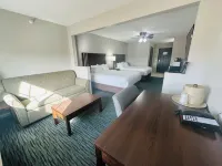 BRIDGEPOINTE INN & SUITES