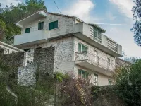 Apartment Hajdi Hotels in Pučišća