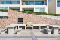 6th-Floor Oceanfront - Indoor Pools, Sauna, Beach