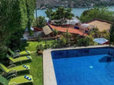 La Casa del Guamúchil Hotels in Tequesquitengo