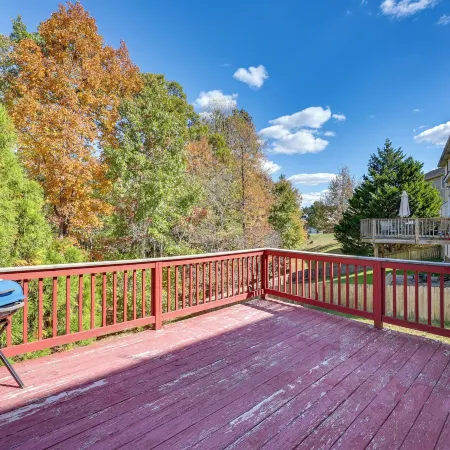 Great for Families! Suburban Home in Ruther Glen