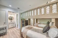 Luxury Riverfront Villa with Firepit & Gameroom!