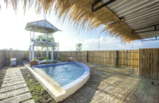 Villa New d'Bamboo by Plesirhatiyogja