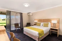Quality Inn Carriage House