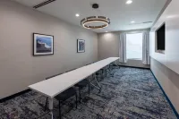 La Quinta Inn & Suites by Wyndham Athens I-65