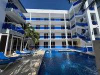 nouveau condo près de tout plage épicerie 203