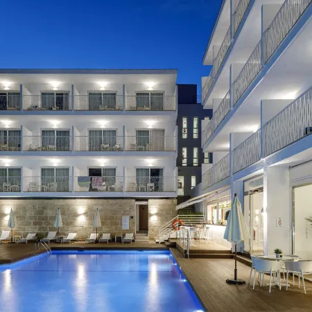 Hotel Torá