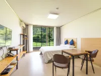 Dammora Resort Hotels near Hamel Monument