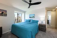 Oceanside Beach Condos - View biển