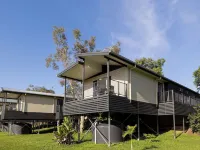 Big4 Gold Coast Holiday Park Hotels in Helensvale