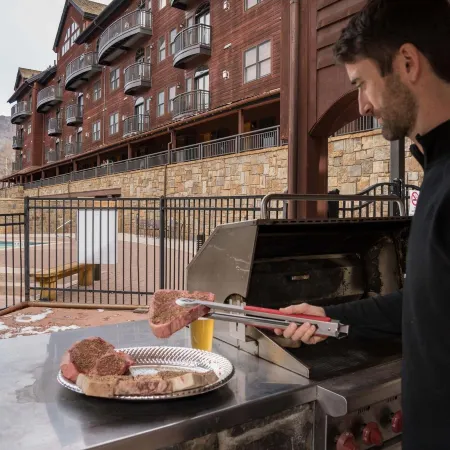 Bear Creek Lodge by Alpine Lodging Telluride