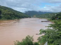 Mekong Backpackers Hostel Hotels in Pakbeng