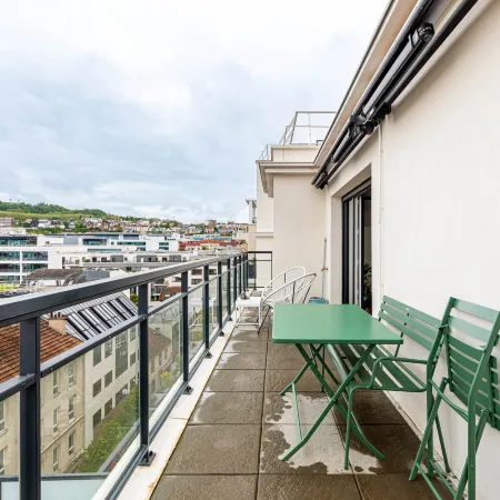 GuestReady - Chic Cocoon with a Balcony