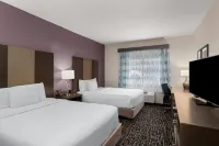 La Quinta Inn & Suites by Wyndham Fayetteville