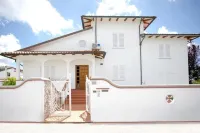 Affitti Brevi Green House Hotels near La Vecchia Cascina