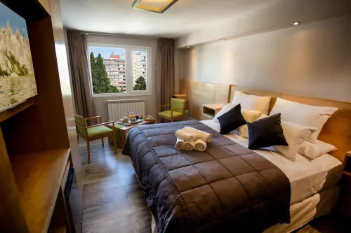Hotel EcoSki by Bund