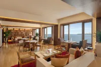 Trident, Nariman Point, Mumbai - 5-Star