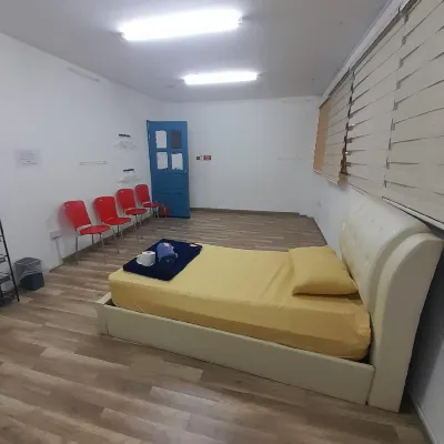 Co.Living Hostel Bandar - Hostels