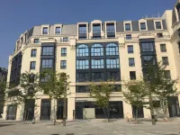 Residhome Paris Clamart - parking