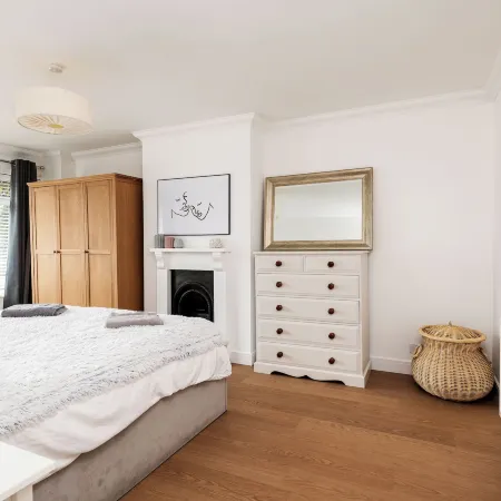Beach Retreat with Parking Near the Sea Hotels in Whitstable
