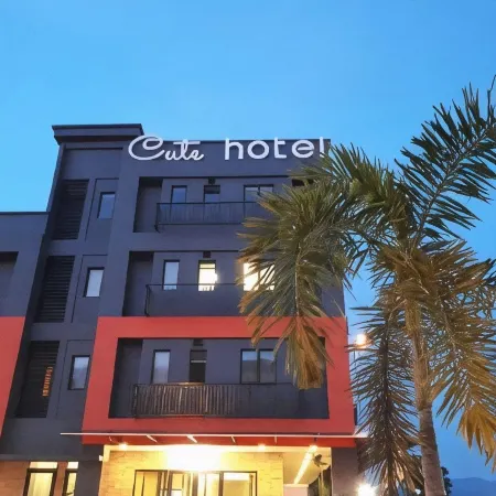 Cute Hotel & Dorms Ipoh Отели рядом с достопримечательностью «Тематический парк MAPS Perak»
